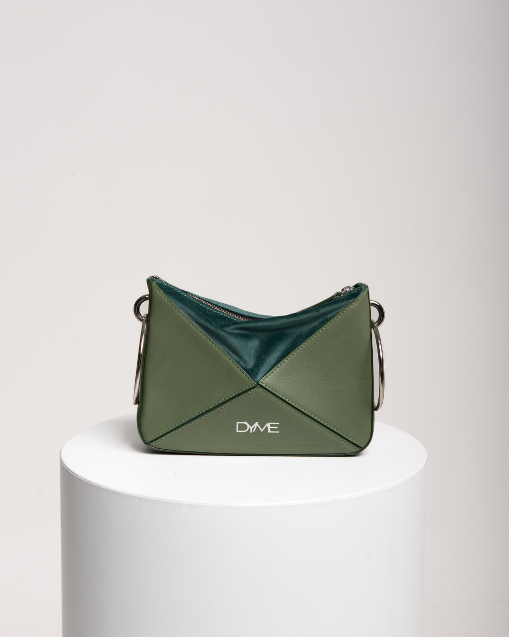 Olive Royale Pyramid